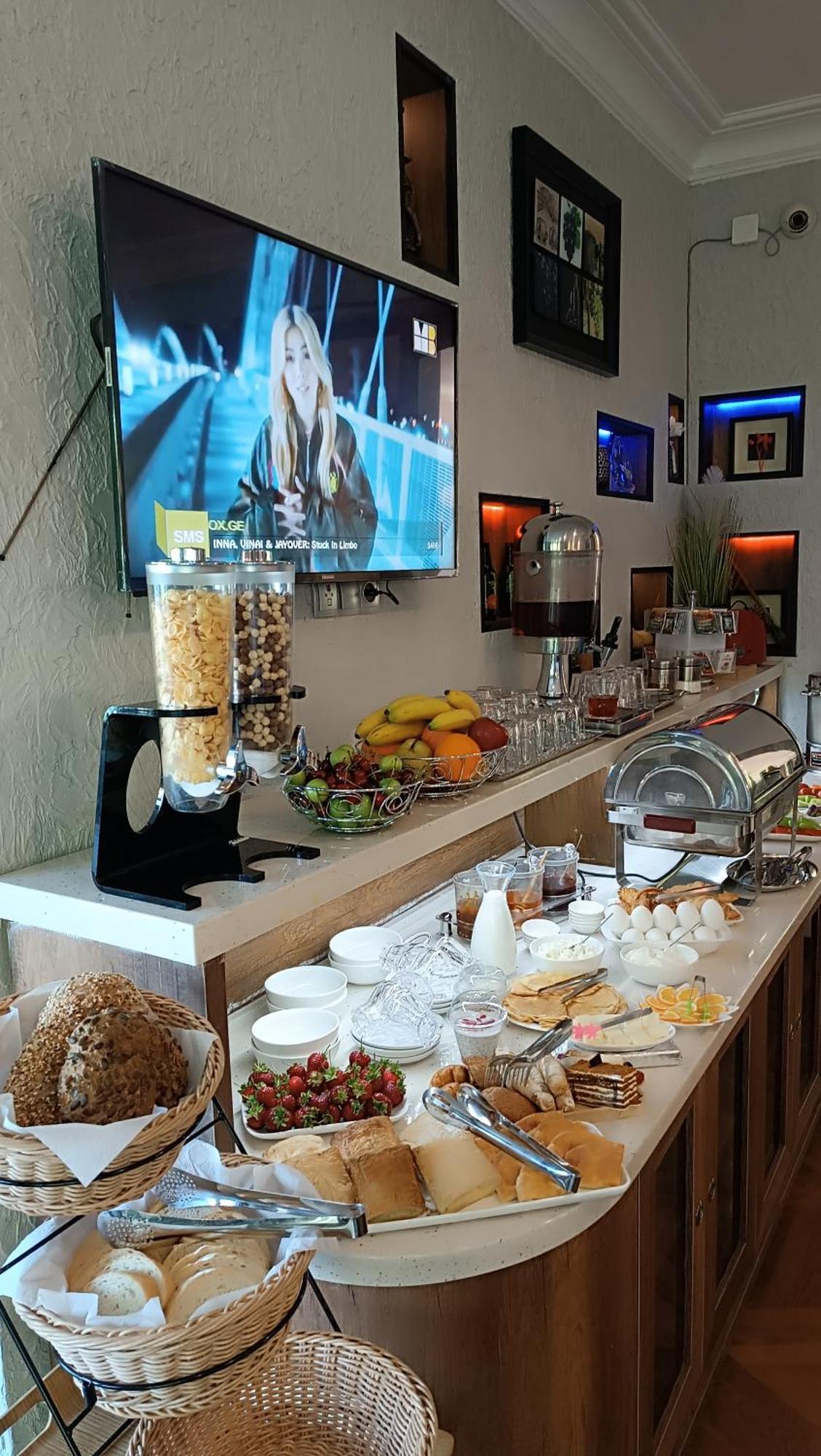 Hotel Livin Τυφλίδα Εξωτερικό φωτογραφία