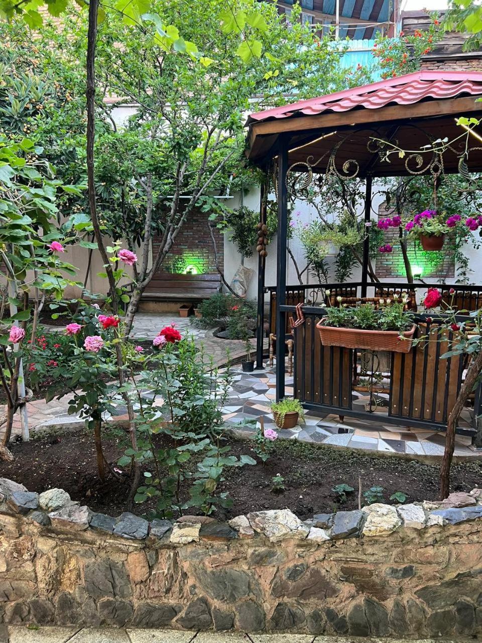Hotel Livin Τυφλίδα Εξωτερικό φωτογραφία